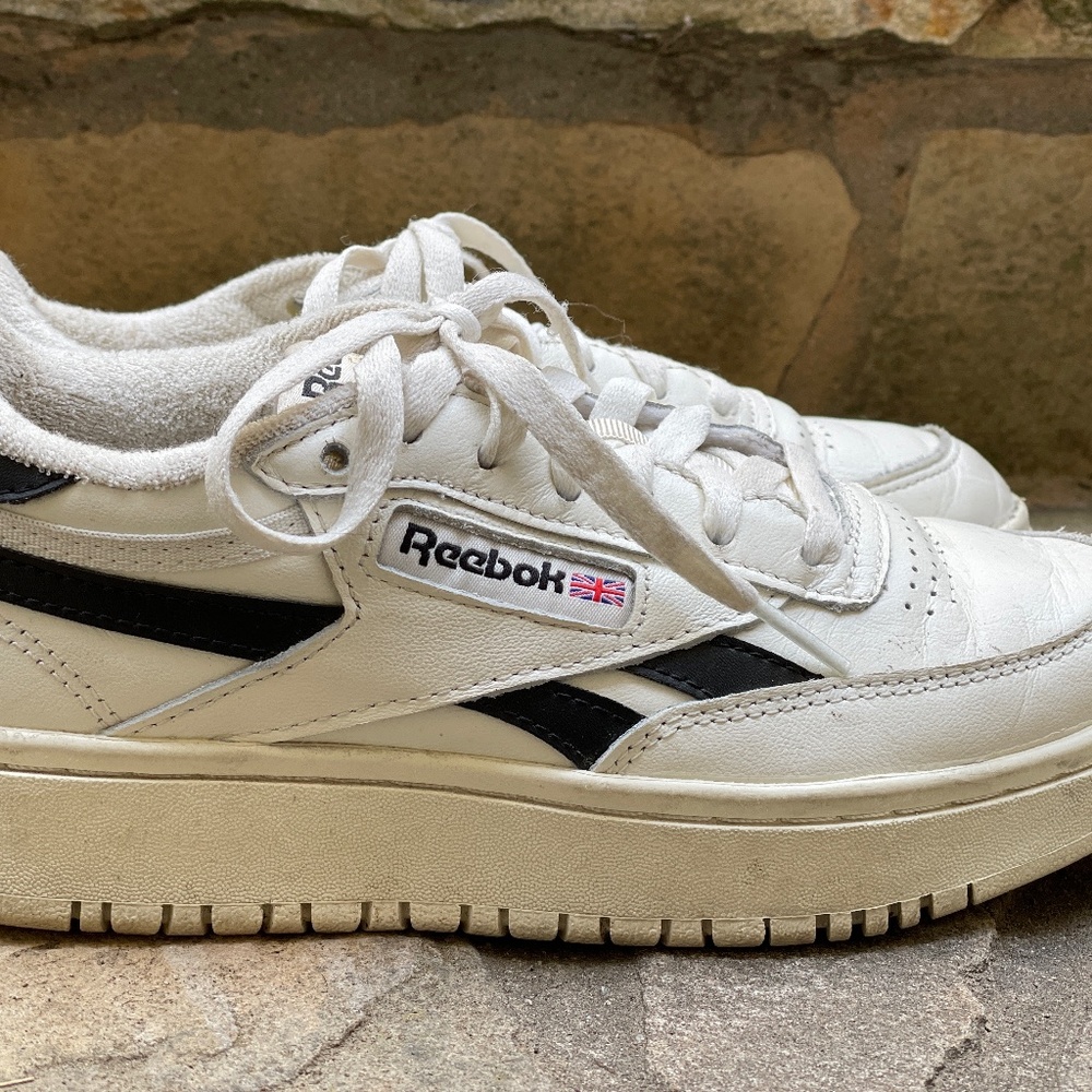 Reebok Leather Club C Double Sneaker size 6.5